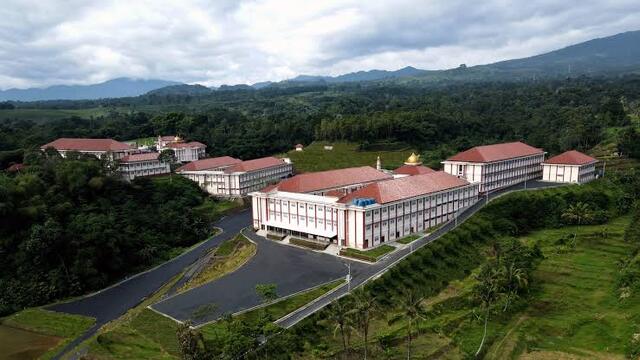 Sekolah Terbesar di Subang