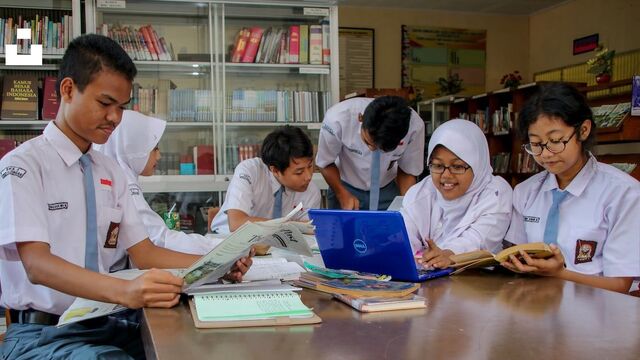Membangun Disiplin Siswa Melalui Kegiatan Sekolah