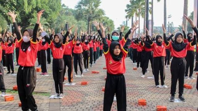 10 Manfaat Sekolah bagi Perkembangan Anak dan Remaja
